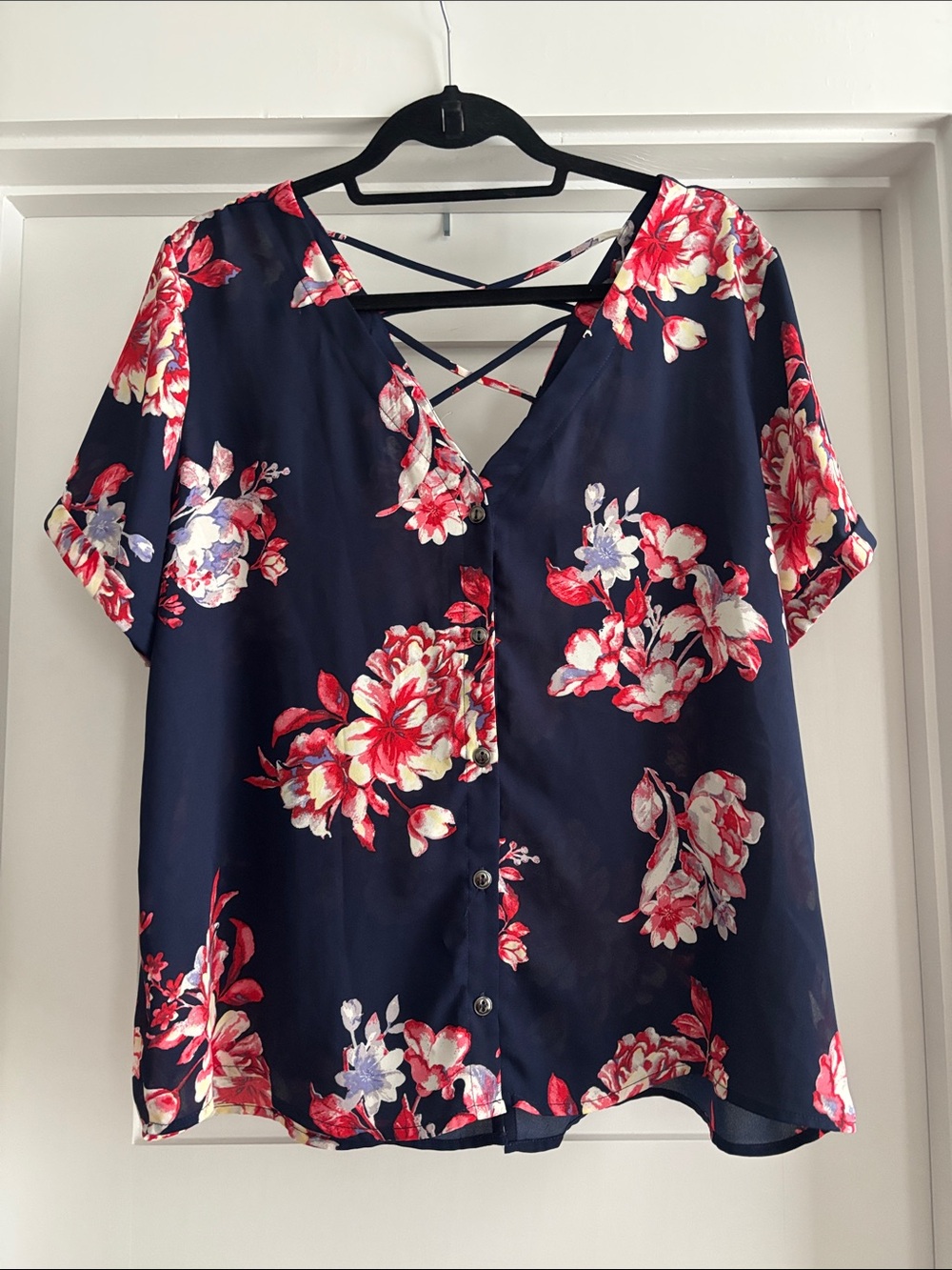 Size XL Women’s Summer Top Bundle - Picture 5 of 12